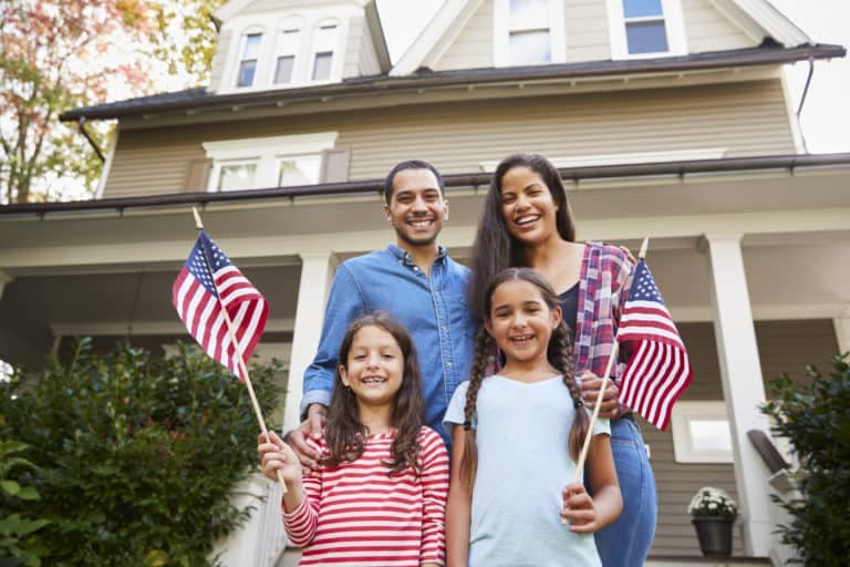 Family-7-768x512-ceef9 Family with kids waving american flags